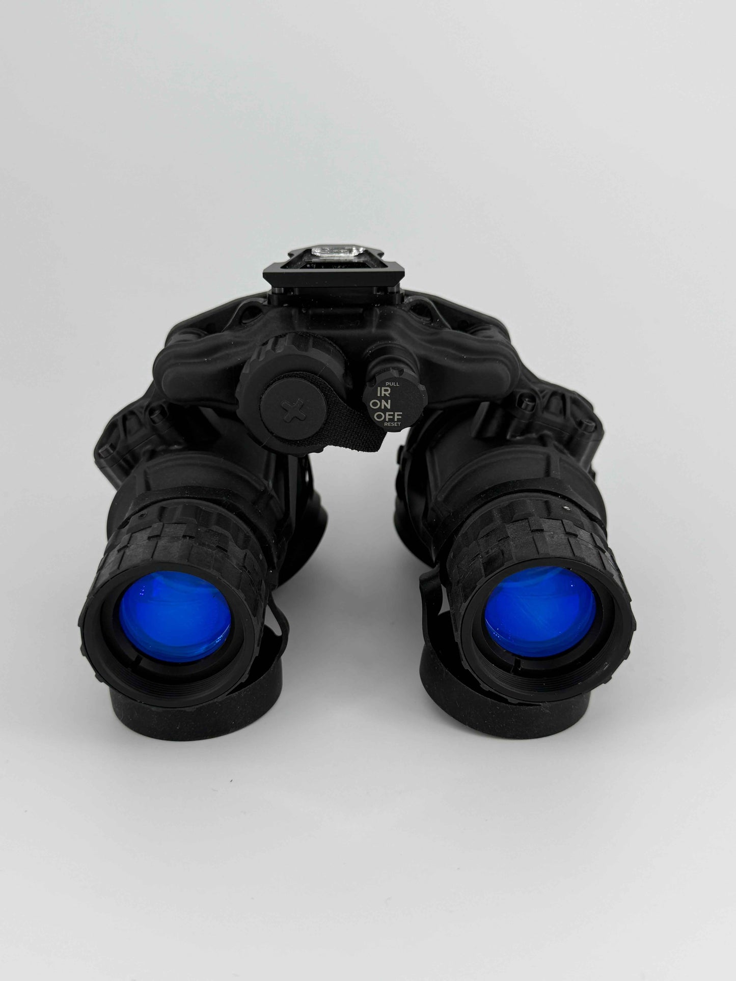 ACTinBlack DTNVS – Lightweight Dual Tube Night Vision Goggle System