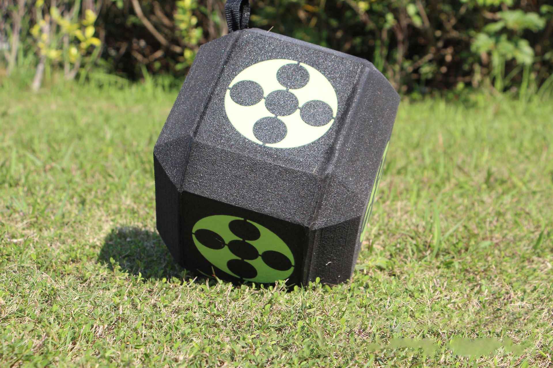 Dice shaped archery target