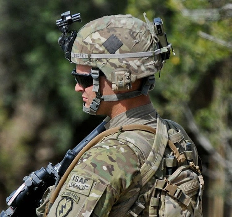 Tactical helmet lamp – T‑Shirt for Modern Vikings - Raven Supply Company