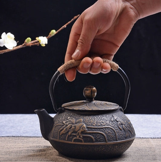 Cast Iron Teapot, Pig Iron Teapot, Boiling Teapot, Boiling Teapot, Brewing Teapot - Raven Supply Company