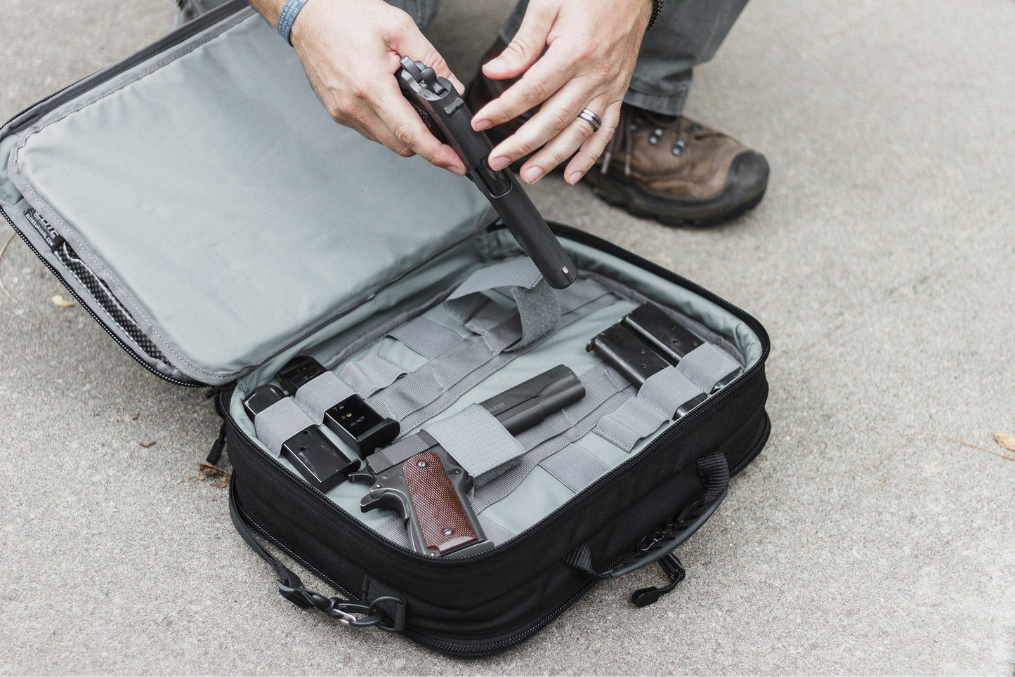 Four Gun Pistol Pack, Range Bag