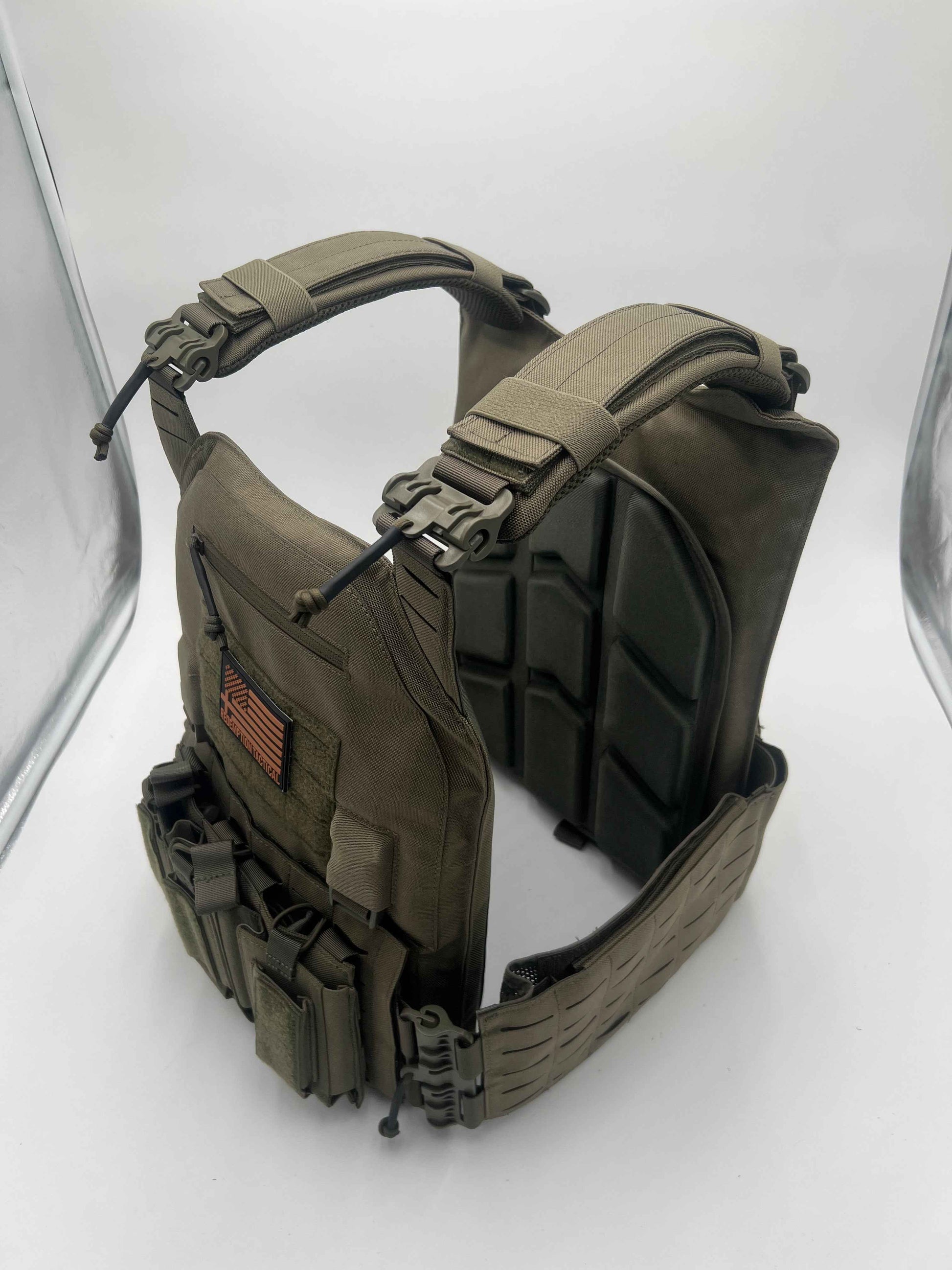 Redemption Tactical® "CRUSADER 2.0 XL” V4 Plate Carrier Vest with Side Cummerbund