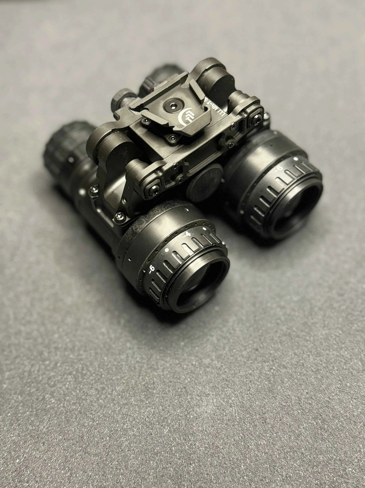 Low Light Innovations MH-1 NVG – Lightweight Modular Night Vision Goggles