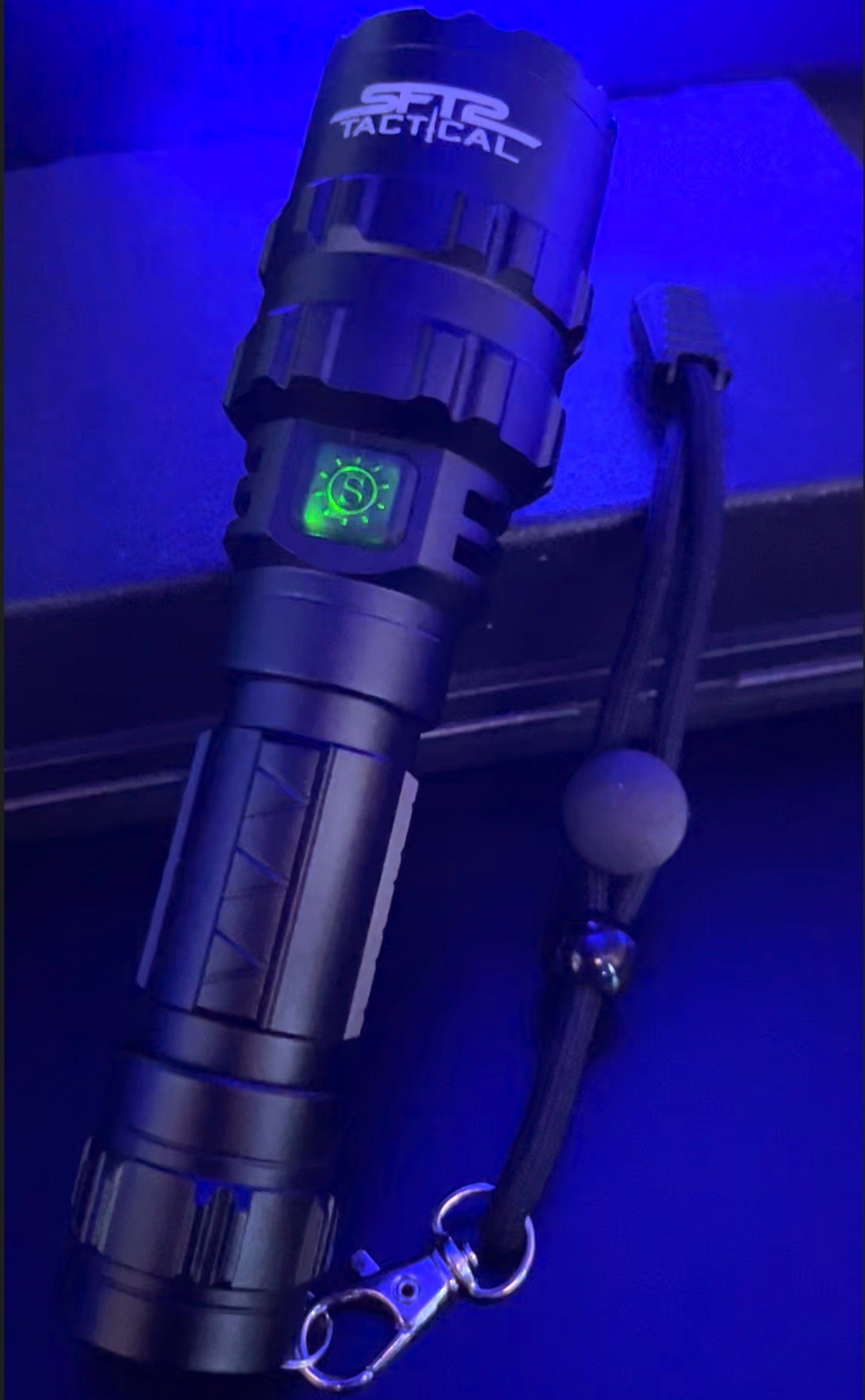 Tactical Multi Color Flashlight - 1600 Lumens - Raven Supply Company