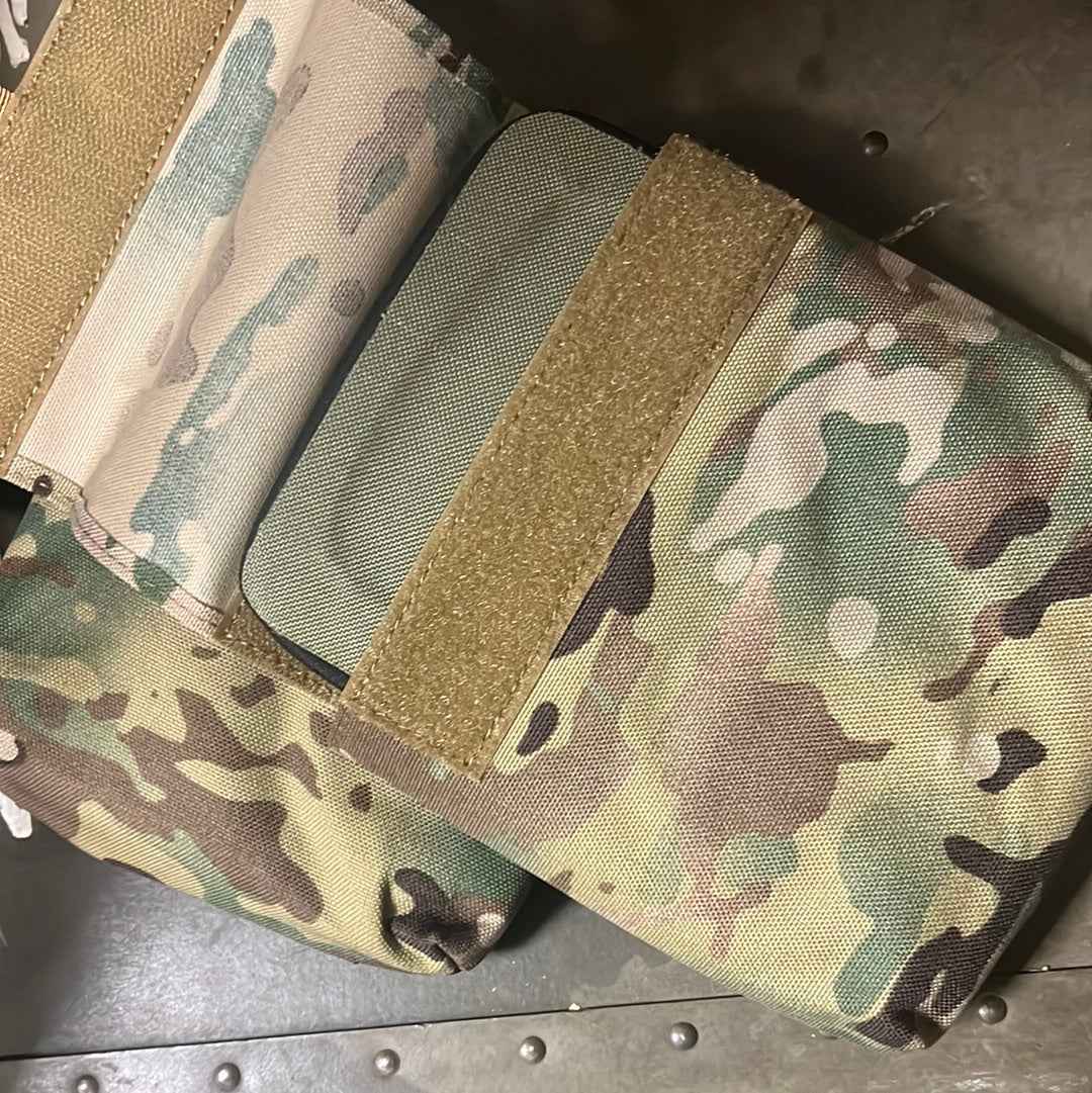 Pair of Crusader Side Plate Pouch (Adjustable for 6x6 or 8x6 plates)