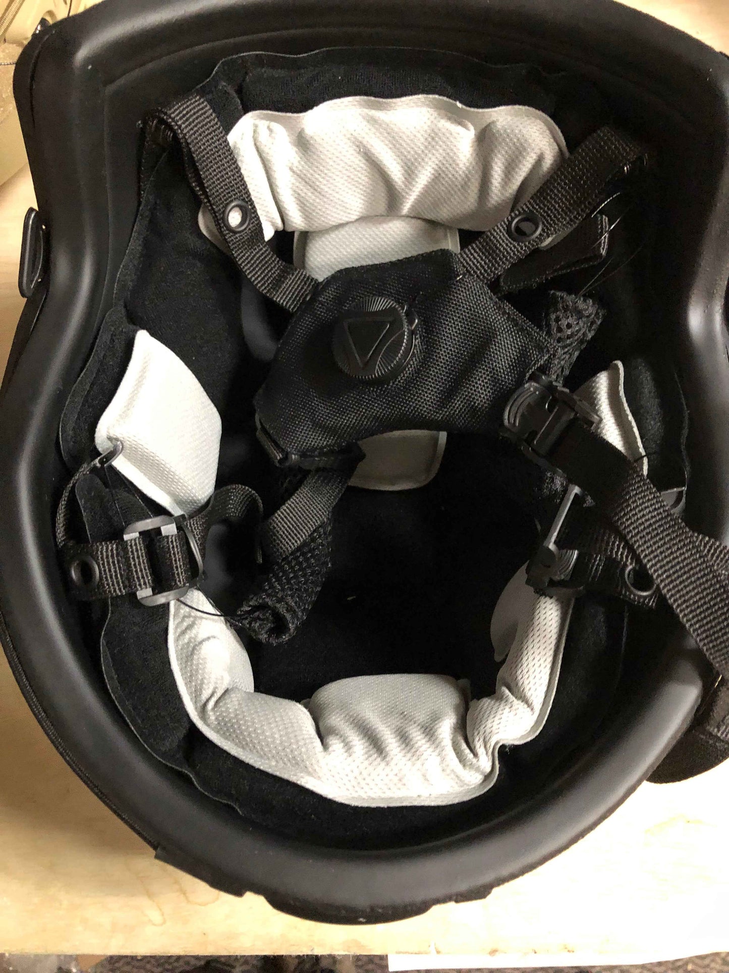 Ballistic Helmet RT2 High Cut Helmet: Tested to LEVEL IIIA (Included Arc Rails, Padding, Straps)