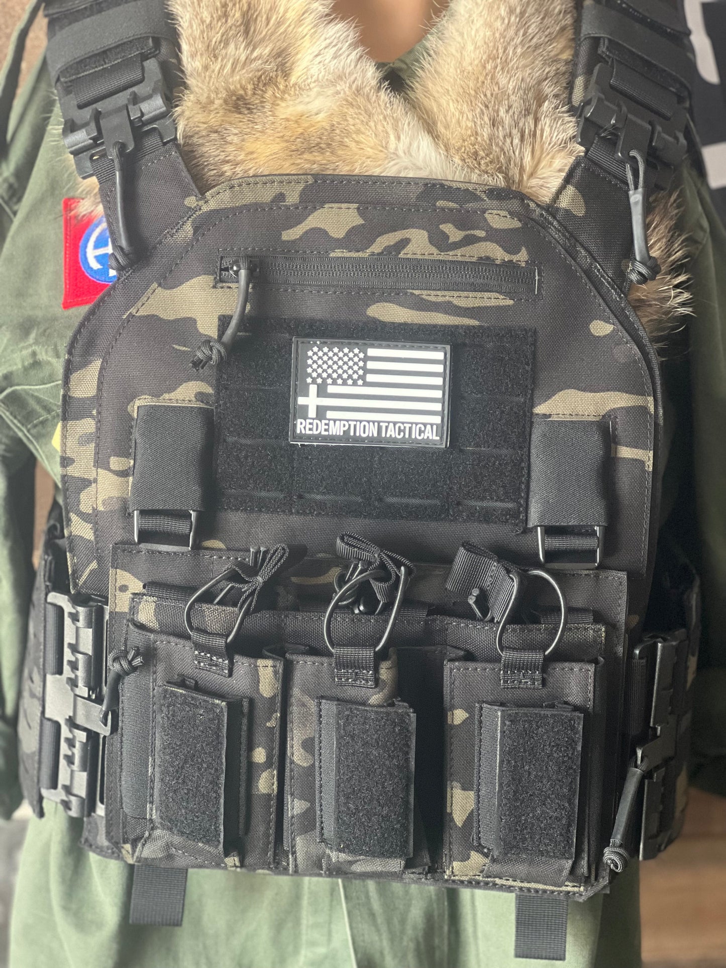 Redemption Tactical CRUSADER 2.0® V4 ARMOR FULL KIT COMBO PACKAGE LIGHTWEIGHT LEVEL IV  (2) 10x12 Front/Back Plates (2) 6x8 Side Plates (Level III PE)