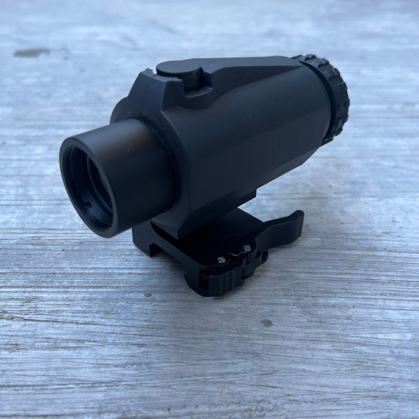Dragoon 3x Magnifier – Tactical Gear for Modern Vikings - Raven Supply Company